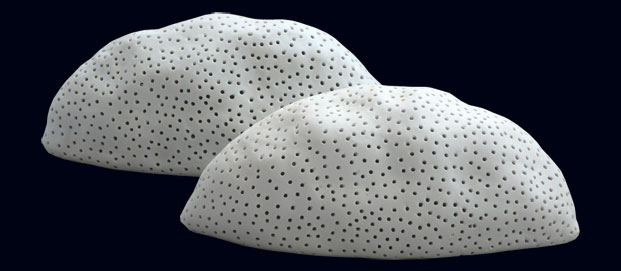 Turons - Porcelain -  2006 - 9 x 36 x 18 cm
