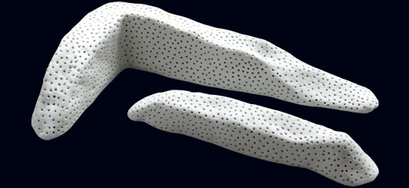 Enderroc - Porcelain -  2007 - 6 x 30 x 16 cm
